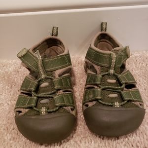 Keen Sandals Toddler size 6